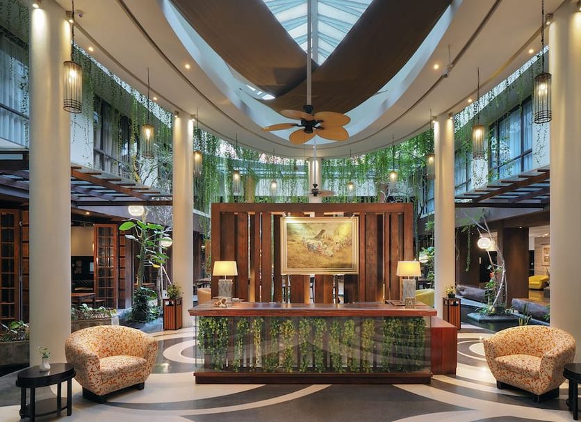 Lobby Photo