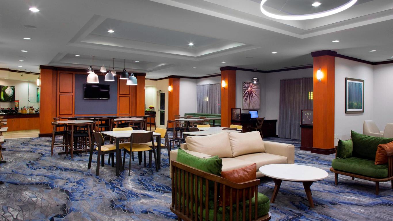 Fairfield Inn & Suites by Marriott Montgomery EastChase Pkwy