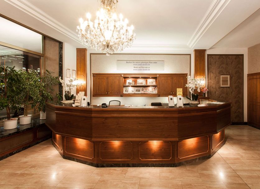 Front desk Photo