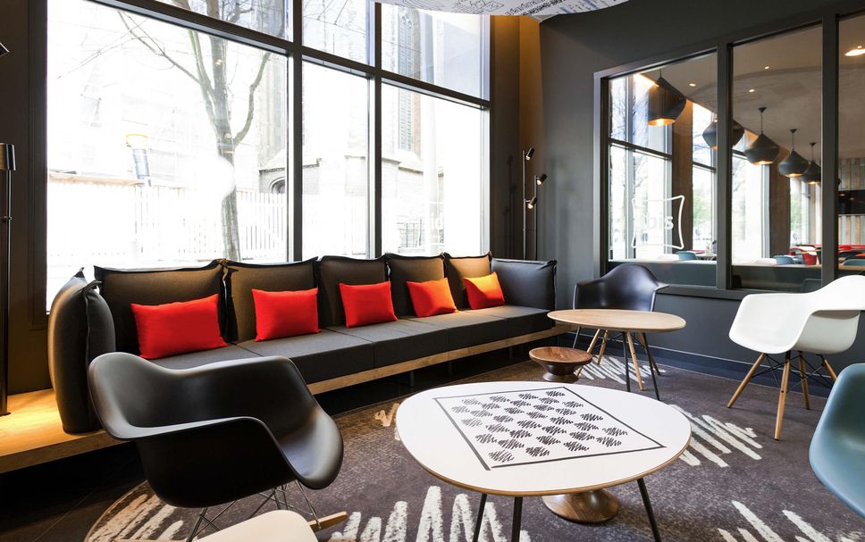 Lounge Photo