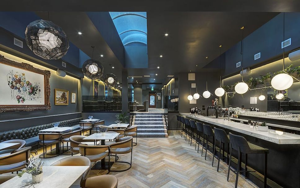 Restaurant Photo
