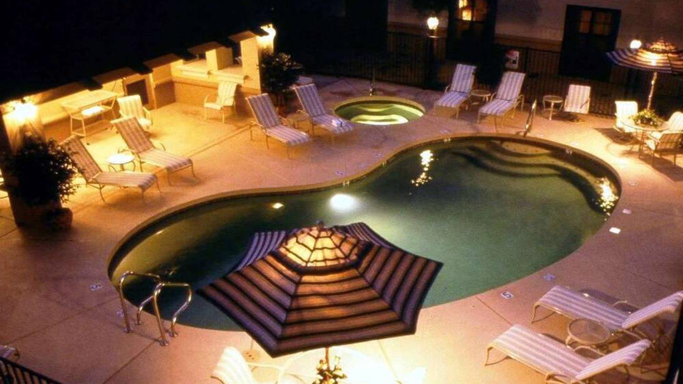 Hampton Inn & Suites Phoenix-Goodyear