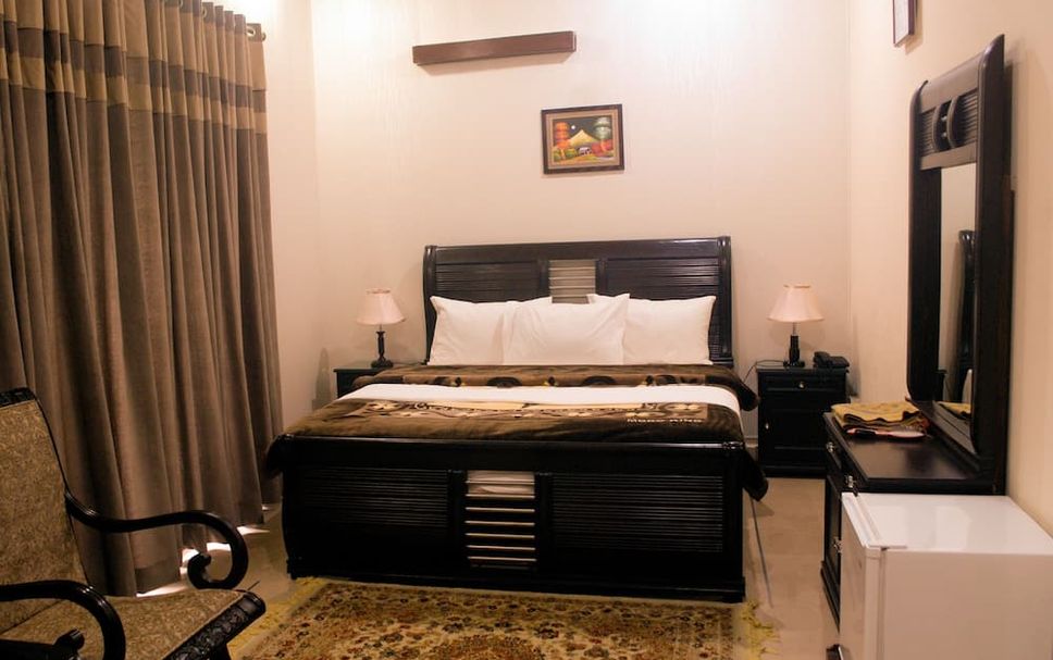 Bedroom Photo