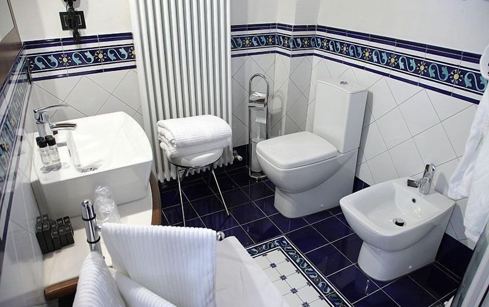 Bathroom Photo