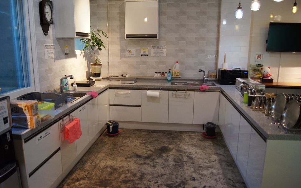 Kitchen Photo