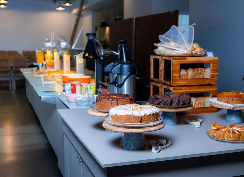 Buffet Photo