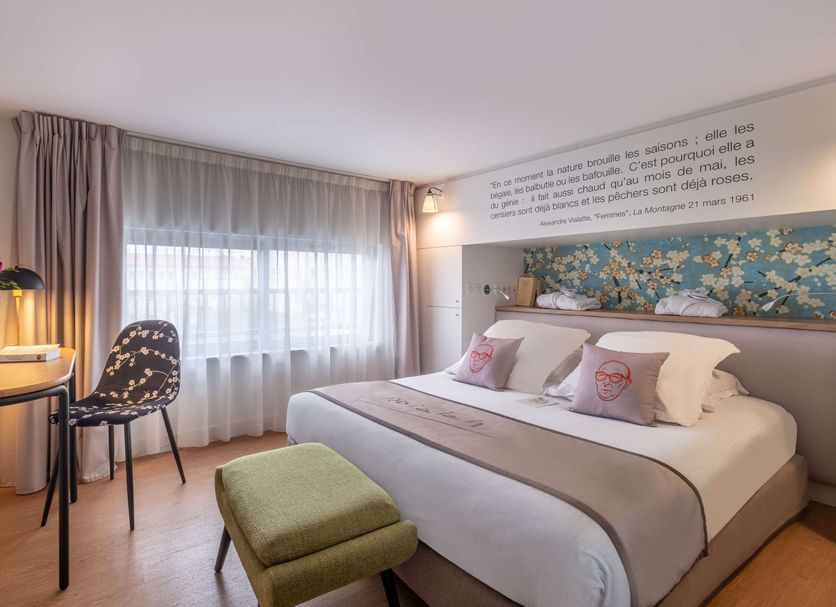 Bedroom Photo