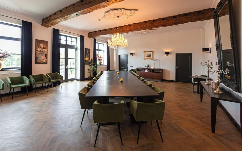 Dining room Photo