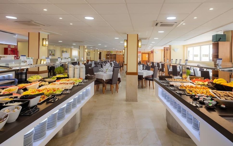 Buffet Photo