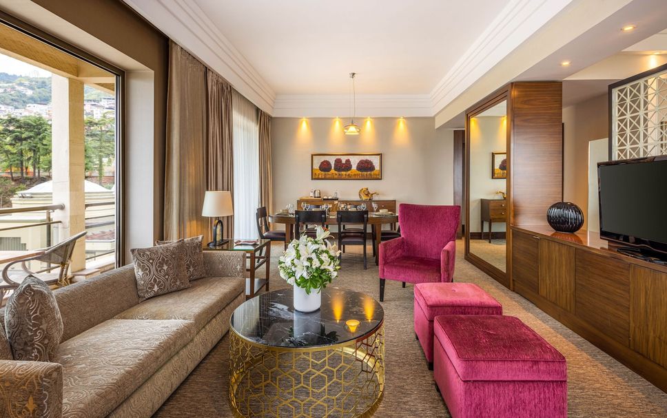 Lounge Photo
