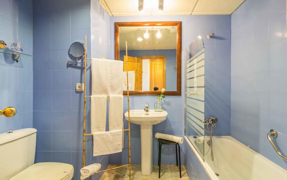 Bathroom Photo
