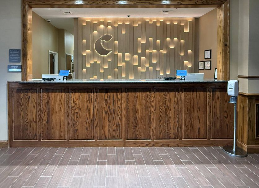 Front desk Photo