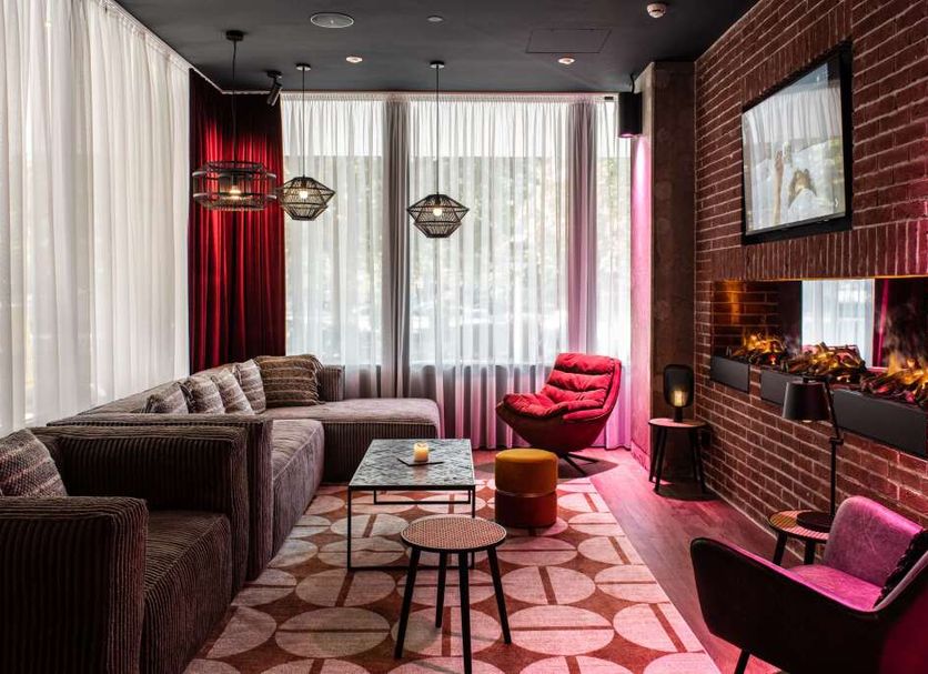 Lounge Photo