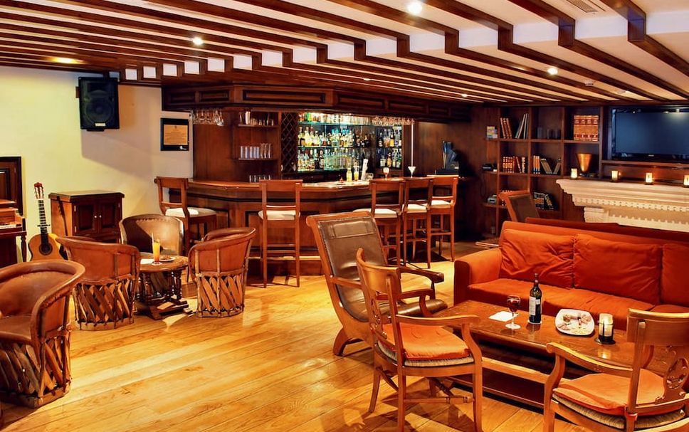Bar Photo