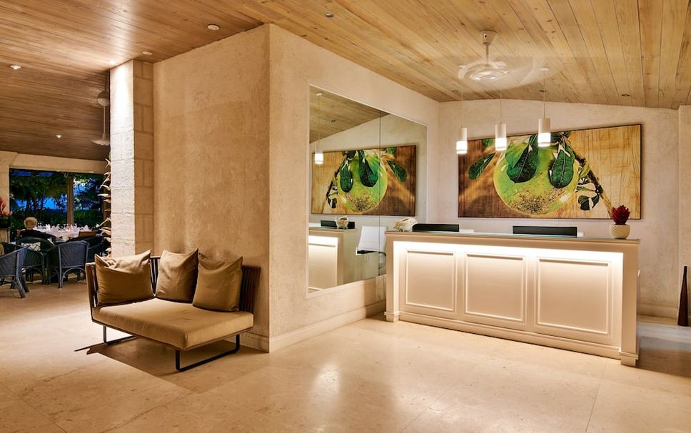 Front desk Photo