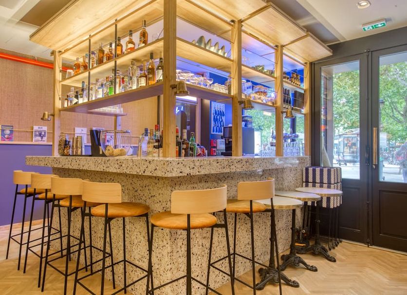 Bar Photo
