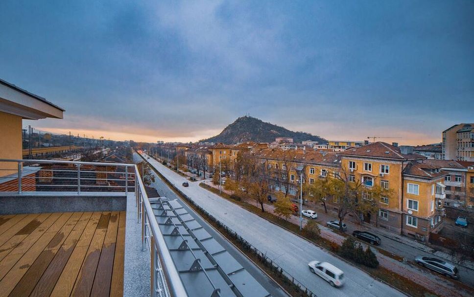 Balcony Photo