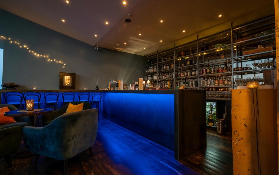 Bar Photo