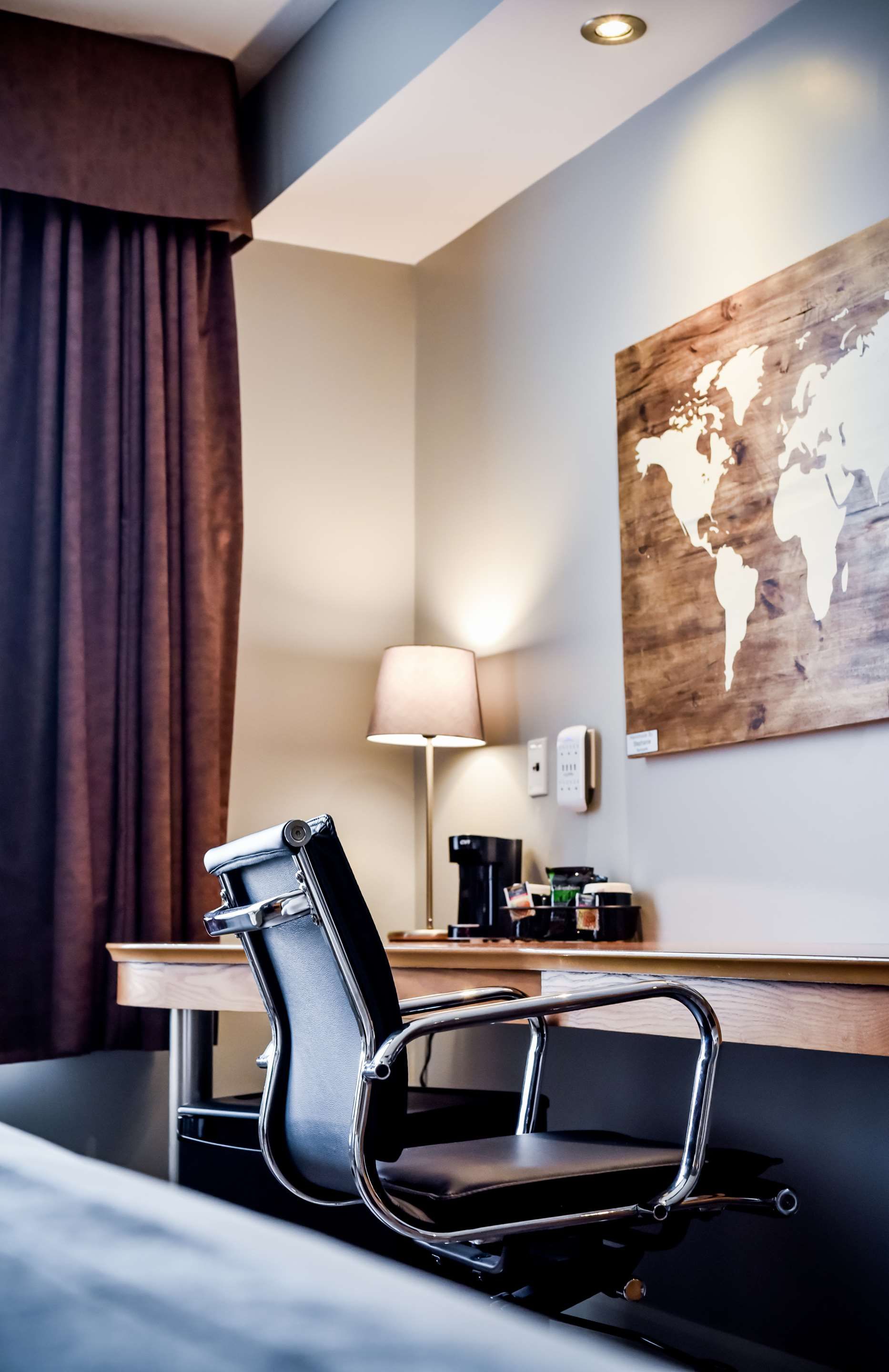 Room amenity