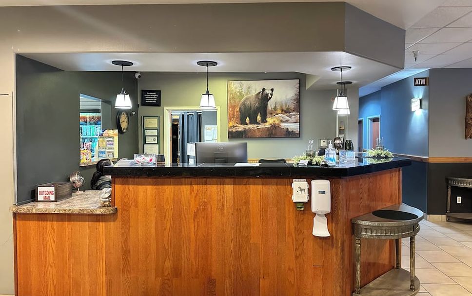 Front desk Photo
