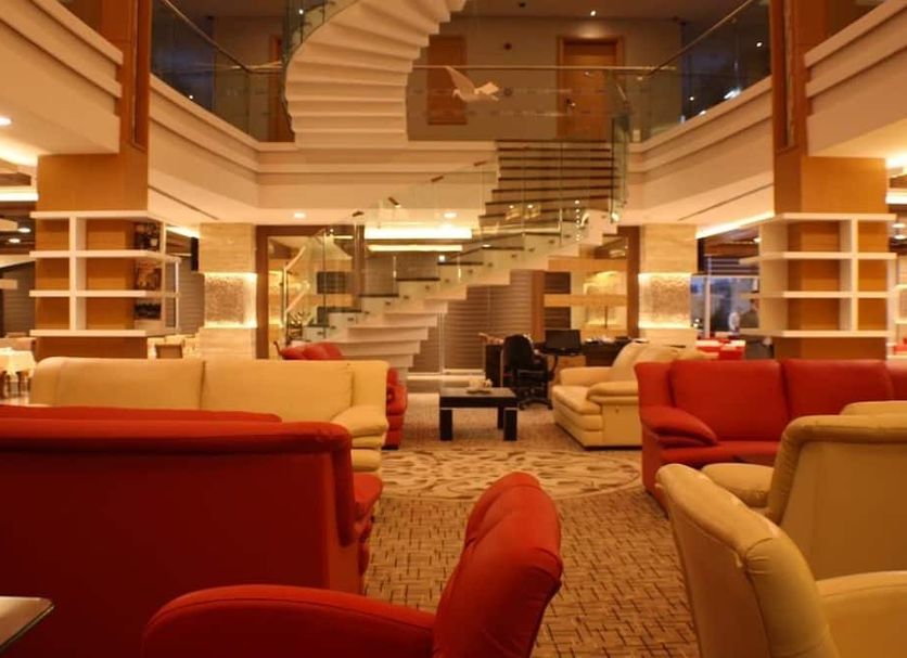 Lounge Photo