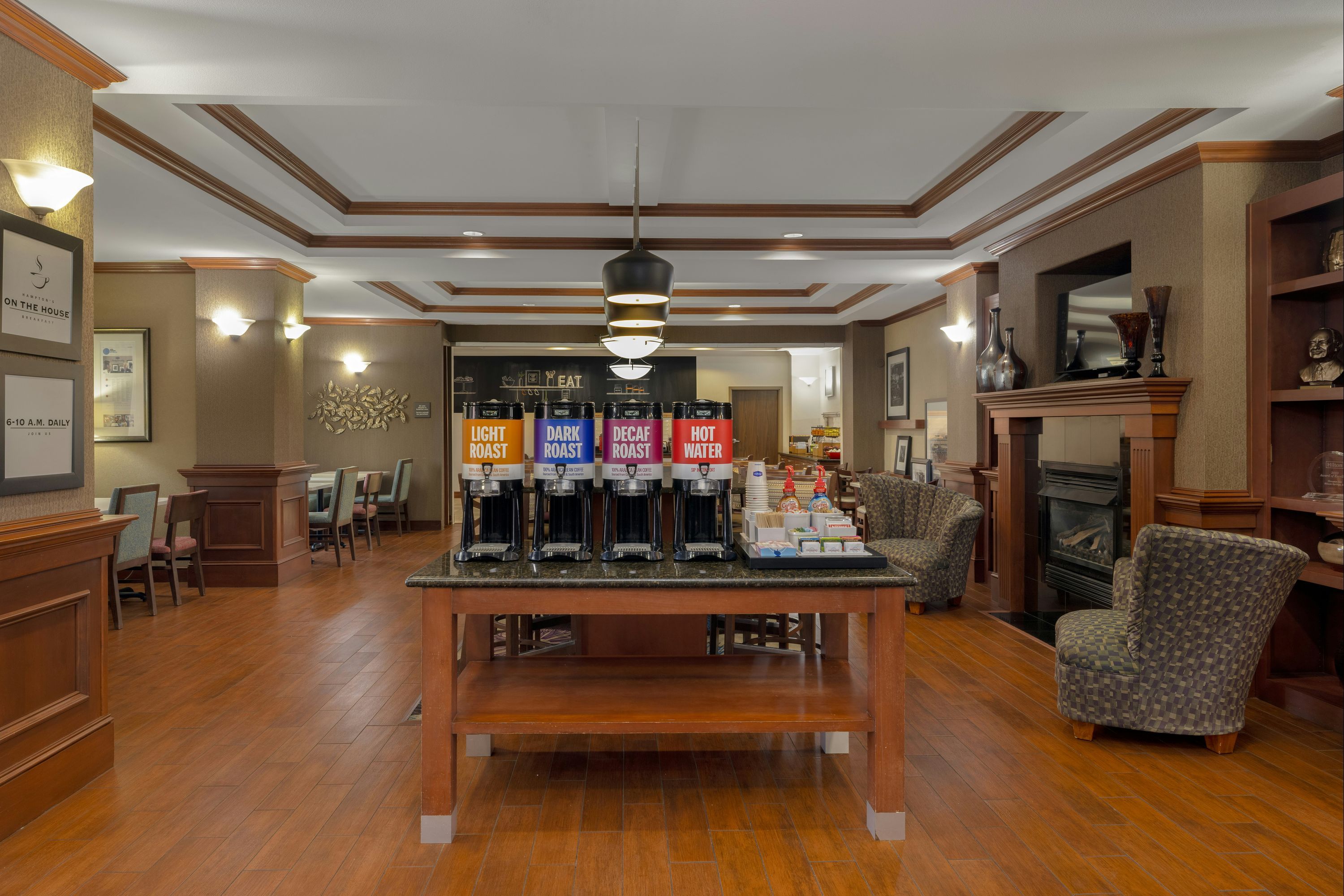 Restaurant Photo