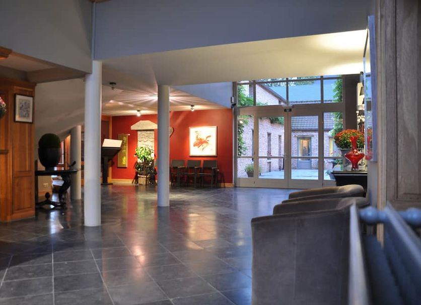 Lobby Photo