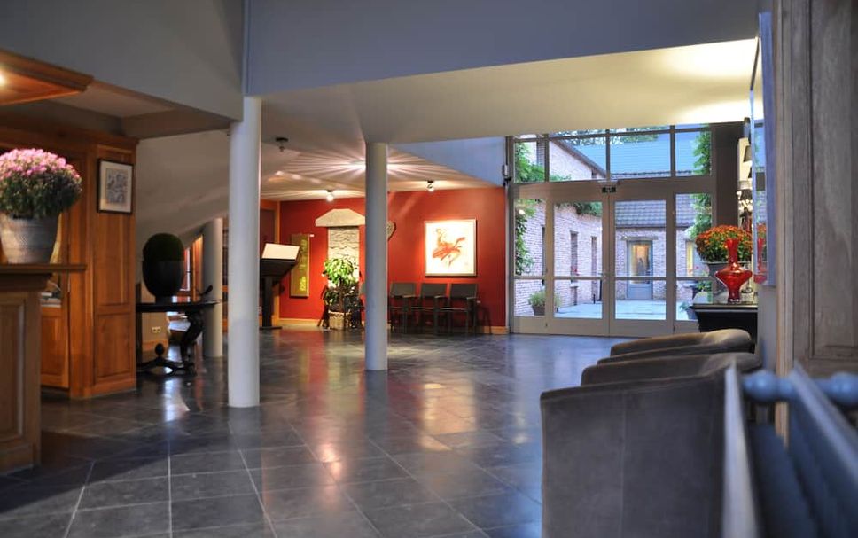 Lobby Photo