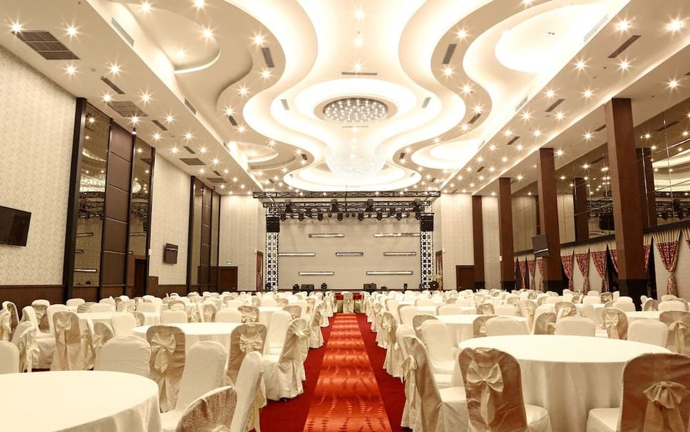 Banquet hall Photo