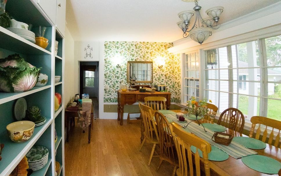 Dining room Photo