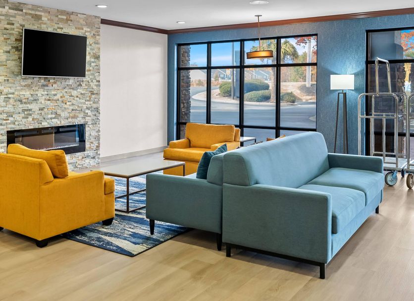 Lounge Photo