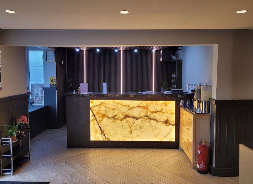 Front desk Photo