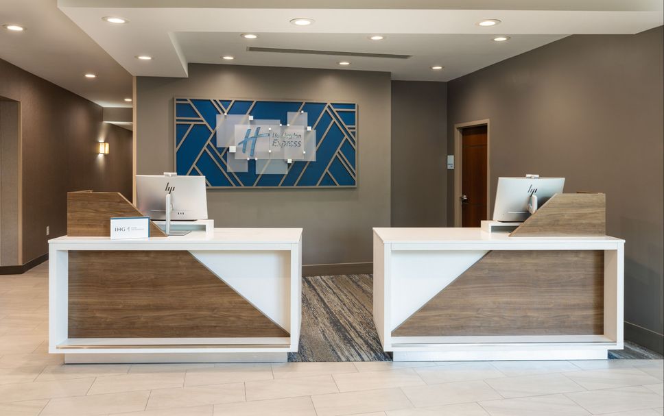 Front desk Photo
