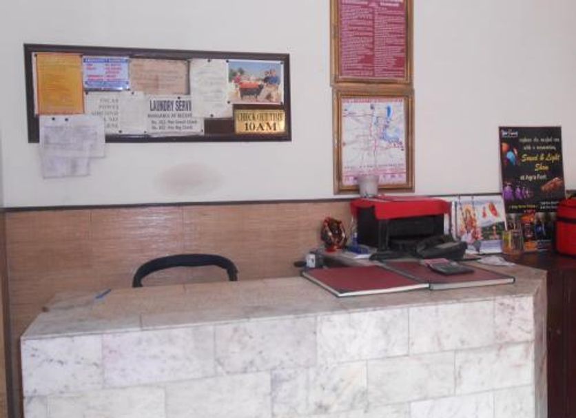 Front desk Photo