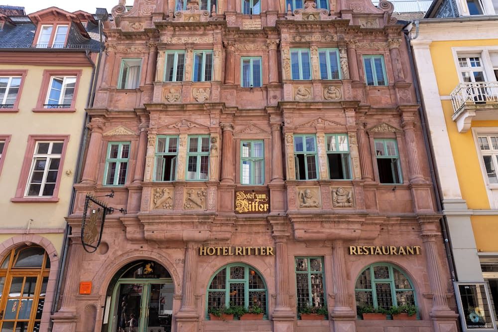 Gebäude