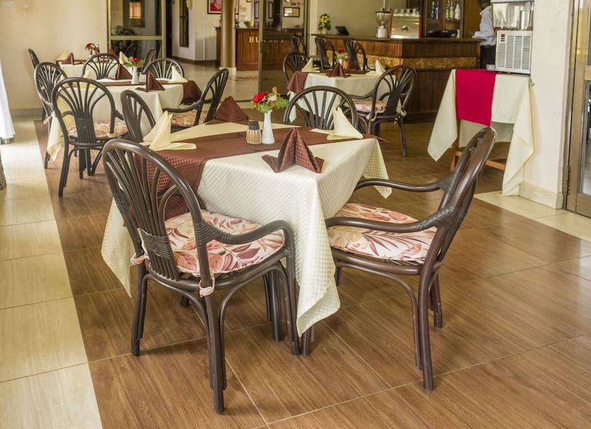 Dining room Photo