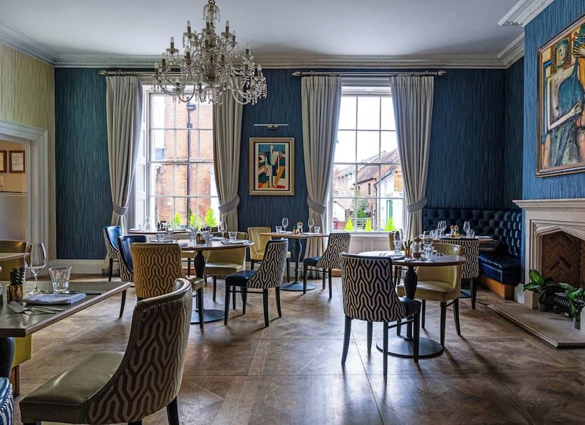 Restaurant Photo