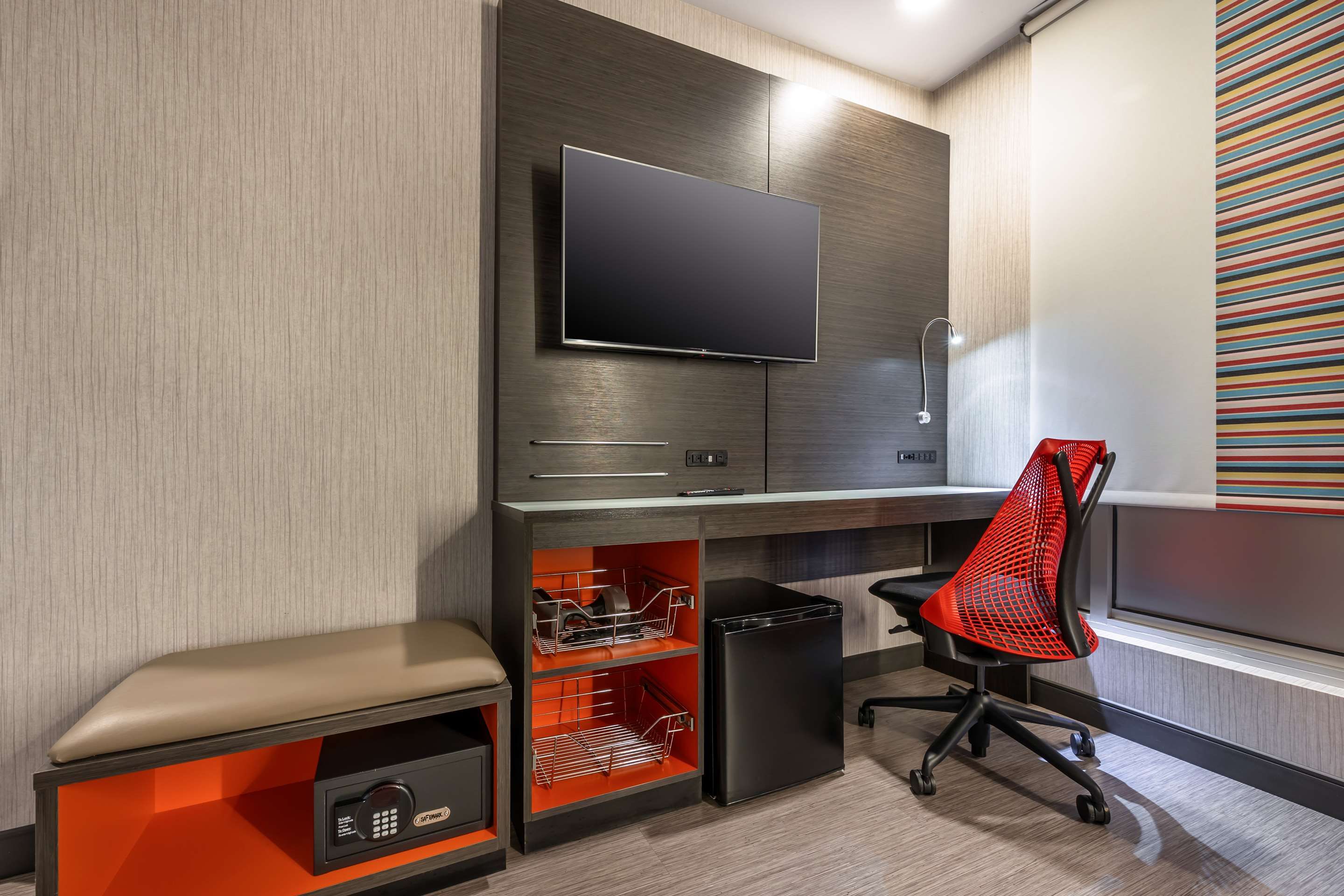 Room amenity