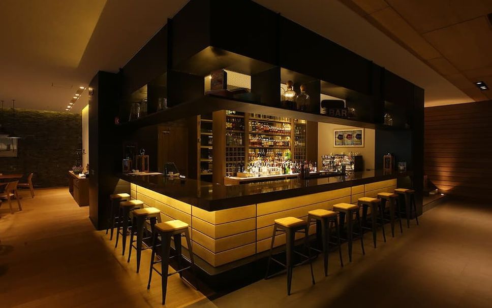 Bar Photo