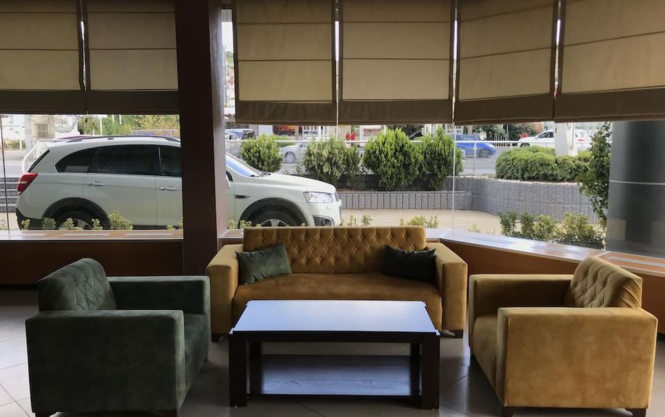 Lounge Photo
