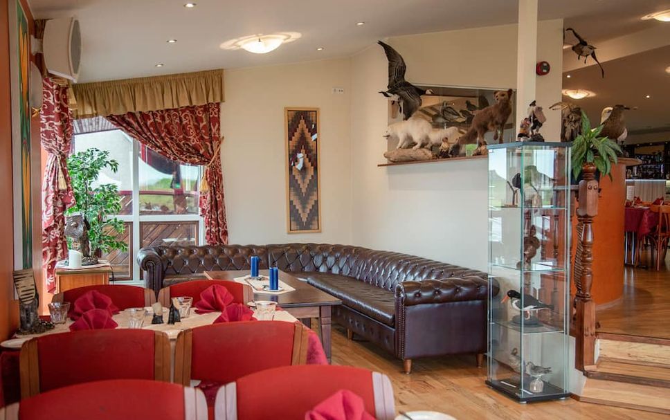 Restaurant Photo