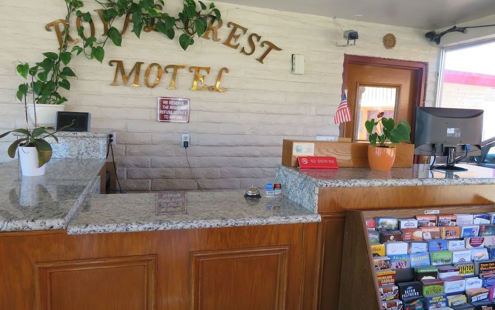 Front desk Photo