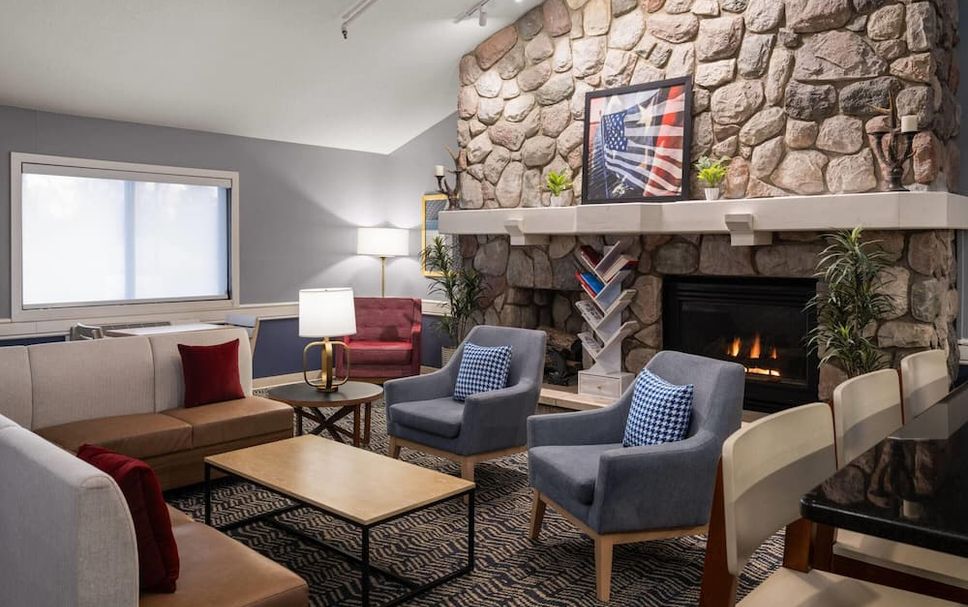 Lounge Photo