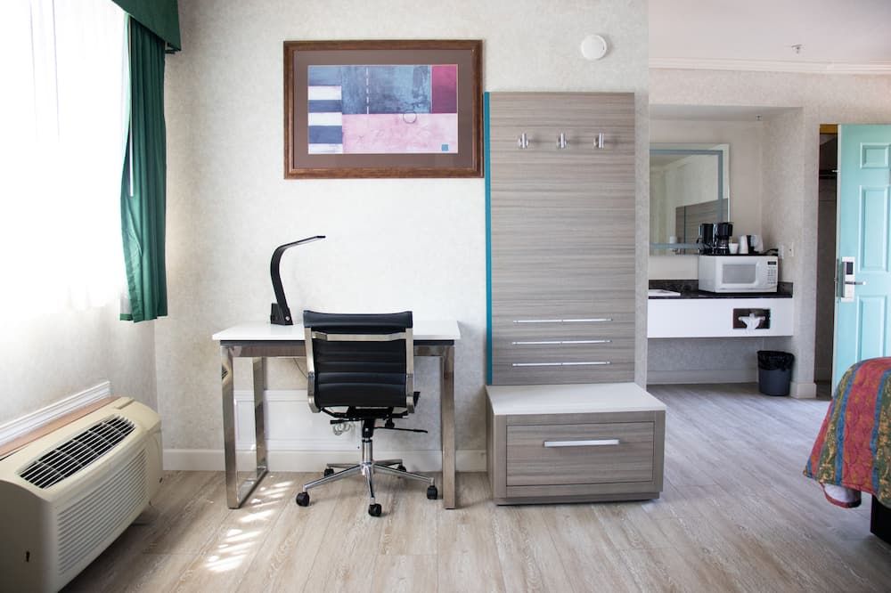 Room amenity
