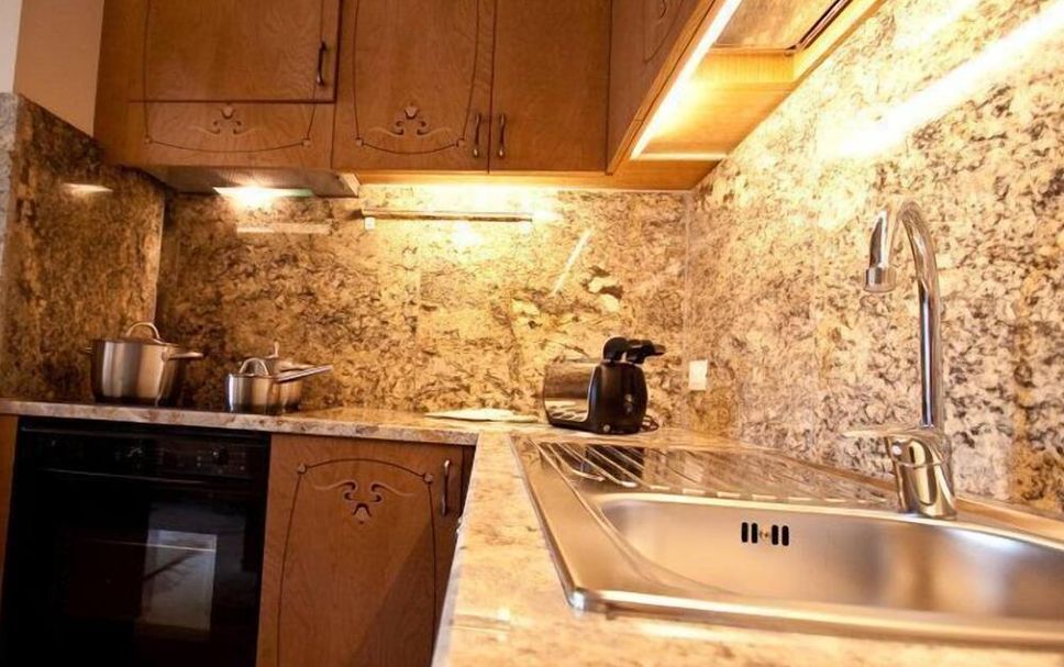 Kitchen Photo