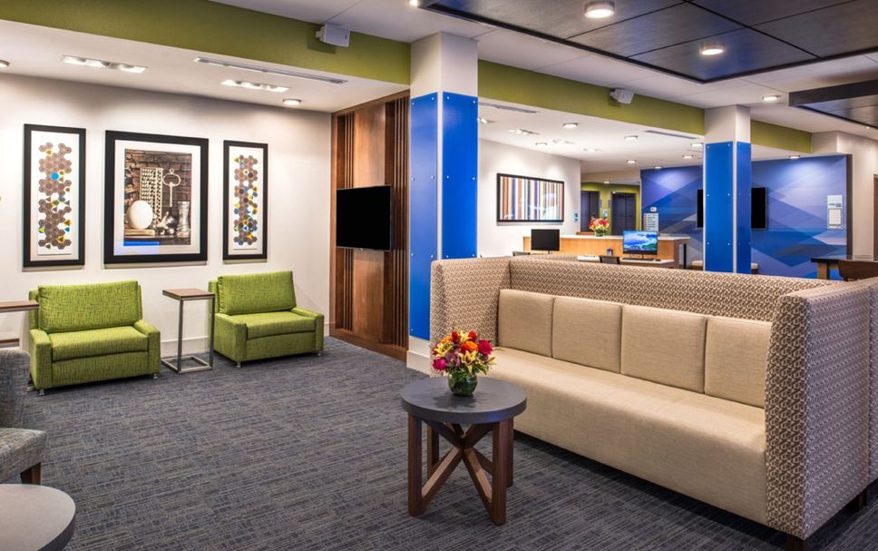 Lounge Photo