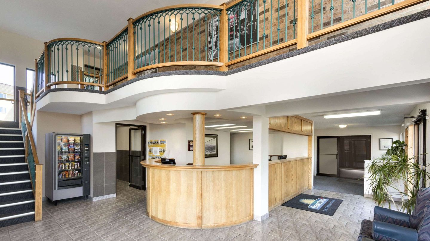 Days Inn by Wyndham Lethbridge, Lethbridge, AB, Canada - Compare Deals