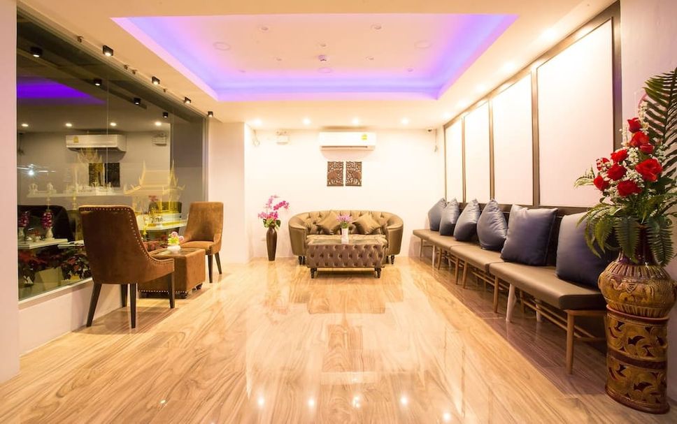 Lounge Photo