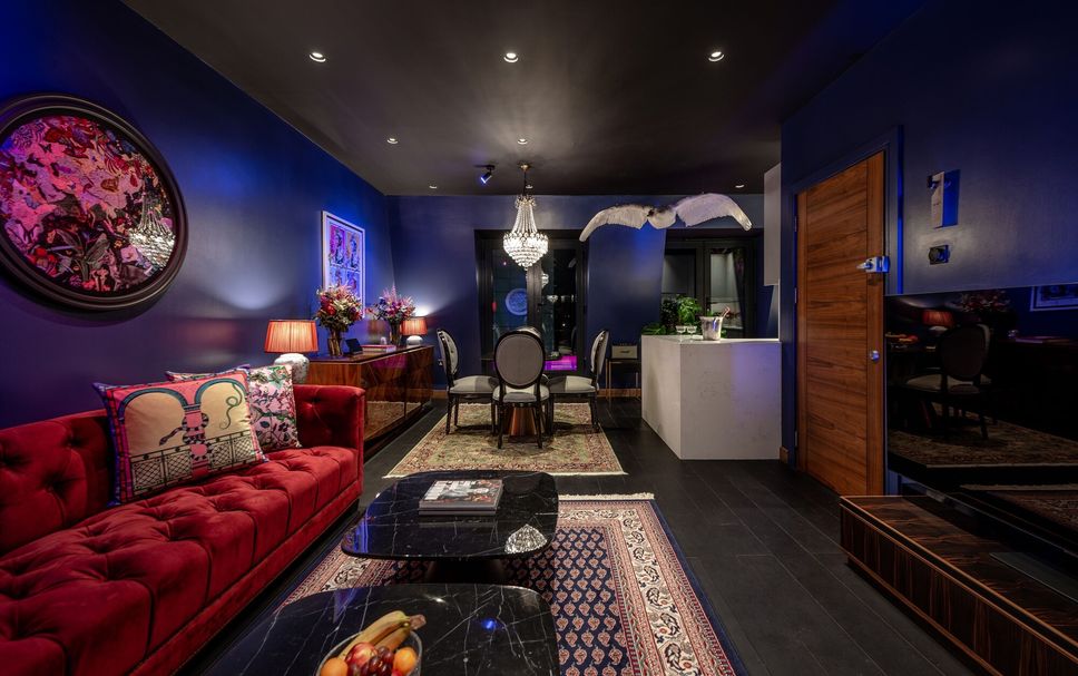 Lounge Photo