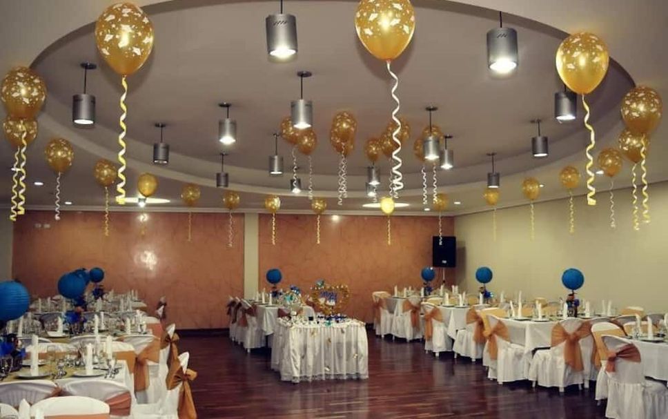 Banquet hall Photo